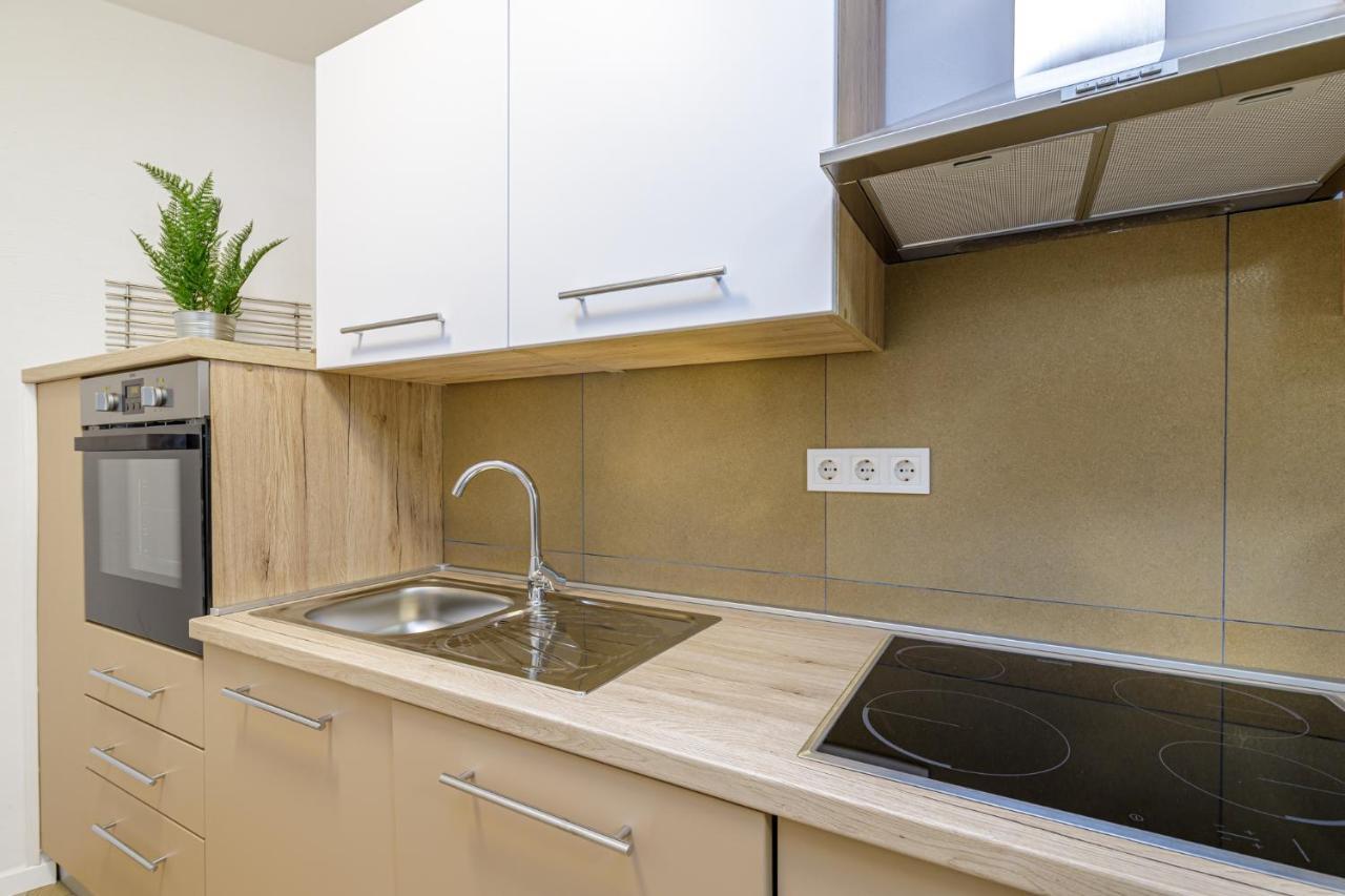 House Aves 2 Apartment กาชเตลีร์ ภายนอก รูปภาพ